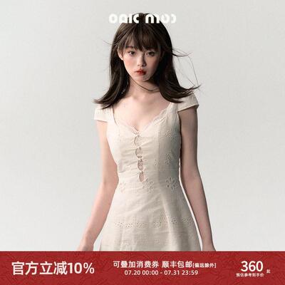 OAKMOO/ 悸动的时光 奶油白简约修身蕾丝拼接洋装女夏季肌理感