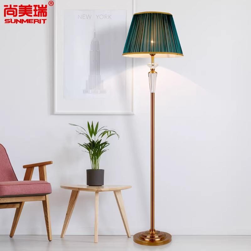 欧式简约水晶台灯客厅卧90室创书房温床头馨大气遥控意饰装摆件灯