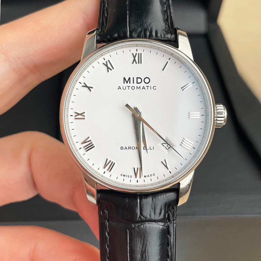 一口价 9.8新美度贝伦赛丽全自动机械腕表M8600.4.26.8