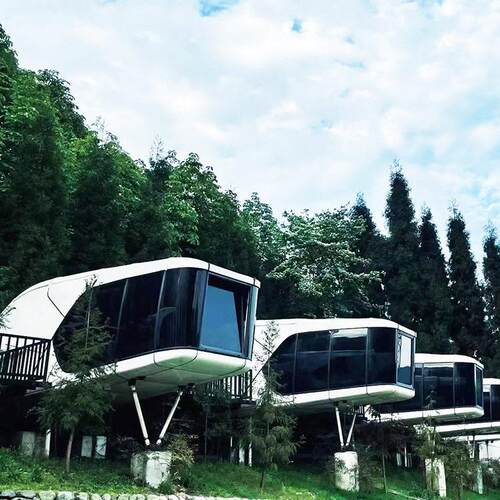 网红集装箱式网红房景区露营拍照打卡景观小屋太空舱科技民宿