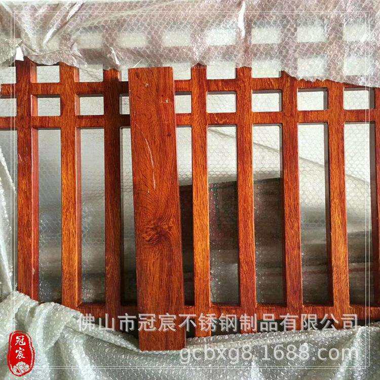 仿木纹不锈钢栏杆 别墅围栏木纹镀锌铁方管 景区木纹色金属护栏