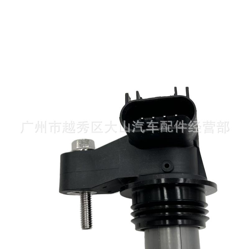 点火线圈适用凯迪拉克昂科雷 12632479 UF569 12590990 3340078