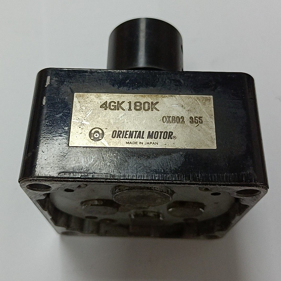 4GK180K日本东方减速箱，拆机一个，功能好成色好300；
