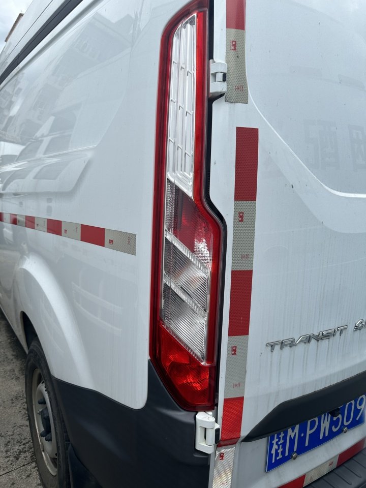 1月3日河池桂MPW509江铃全顺牌轻型封闭货车网络拍卖公告