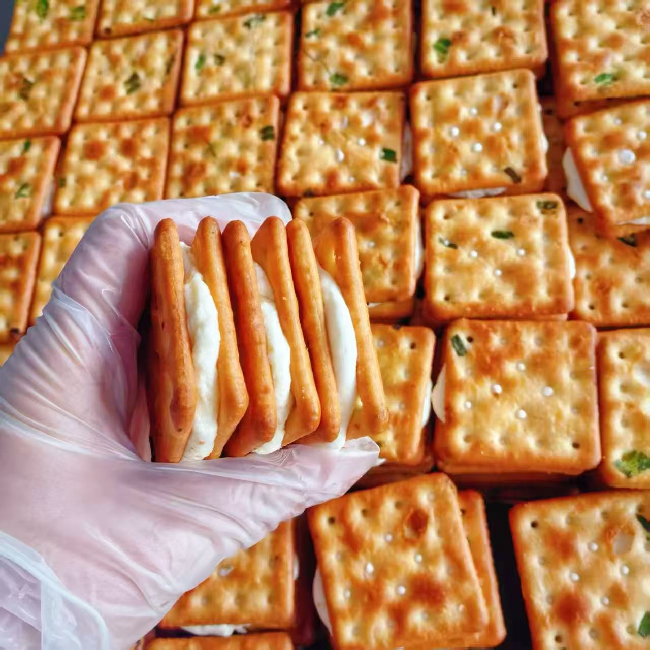晨妈手作香葱牛轧饼原味蔓越莓夹心饼干手工办公室网红零食