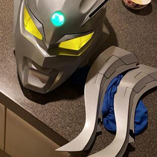 赛罗奥特头盔儿童面具cos触摸头套迪迦头盔触摸发光面具皮套道