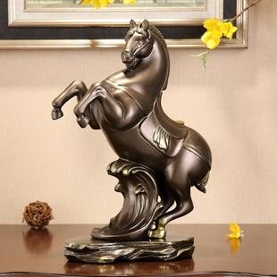 创意骏马摆件家庭室内装饰品房间卧室办公桌面现代个性摆设工艺品