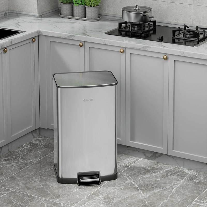 GAOK脚踏式不锈钢家用垃圾桶带盖厨房大号卧室客厅脚踩7758H