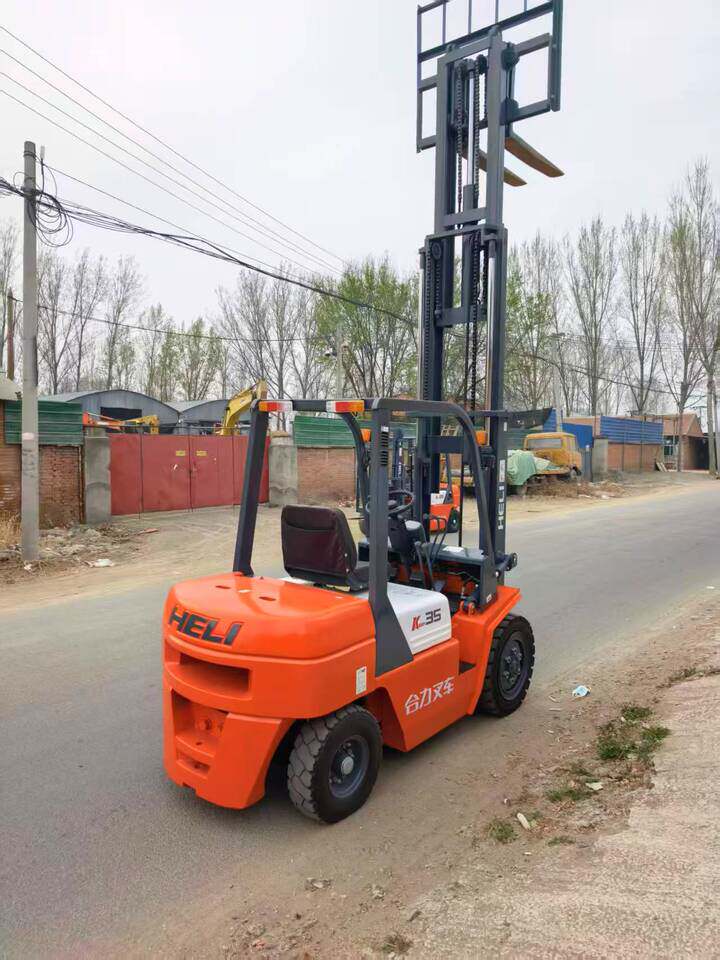 4月12日天津合力3.5吨叉车三节四米五网络拍卖公告