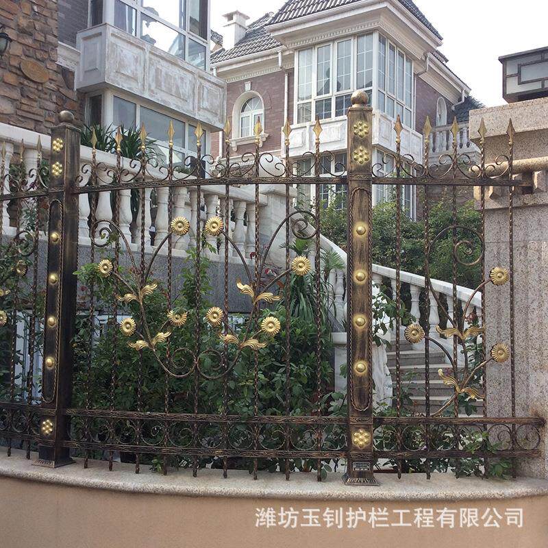 铁艺庭院栏杆 学校院墙围栏 院子围墙铁艺花园围栏厂家