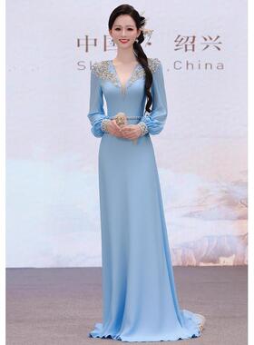 蓝色主持人晚礼服2026新款端庄大气民族声乐音乐艺考民歌演出服女