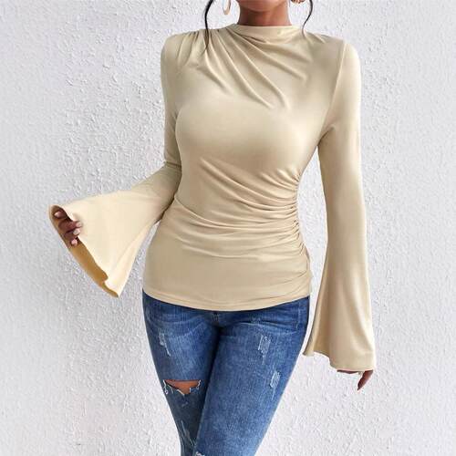Drawn flared sleeve stand up collar T-shirt