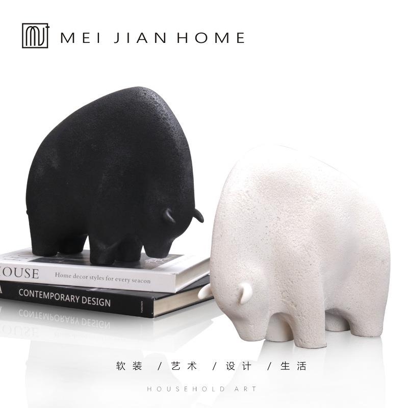 现代简约抽象卡通牛动物造型树脂工艺品摆件家居样板房福牛装饰品