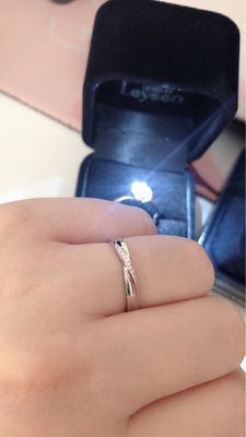 想送女友莱绅通灵珠宝怎么样，求用过的鉴定下是真假？