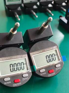 垂直测量水平读 数垂直数显百分表 直角测量指示表0-10mm