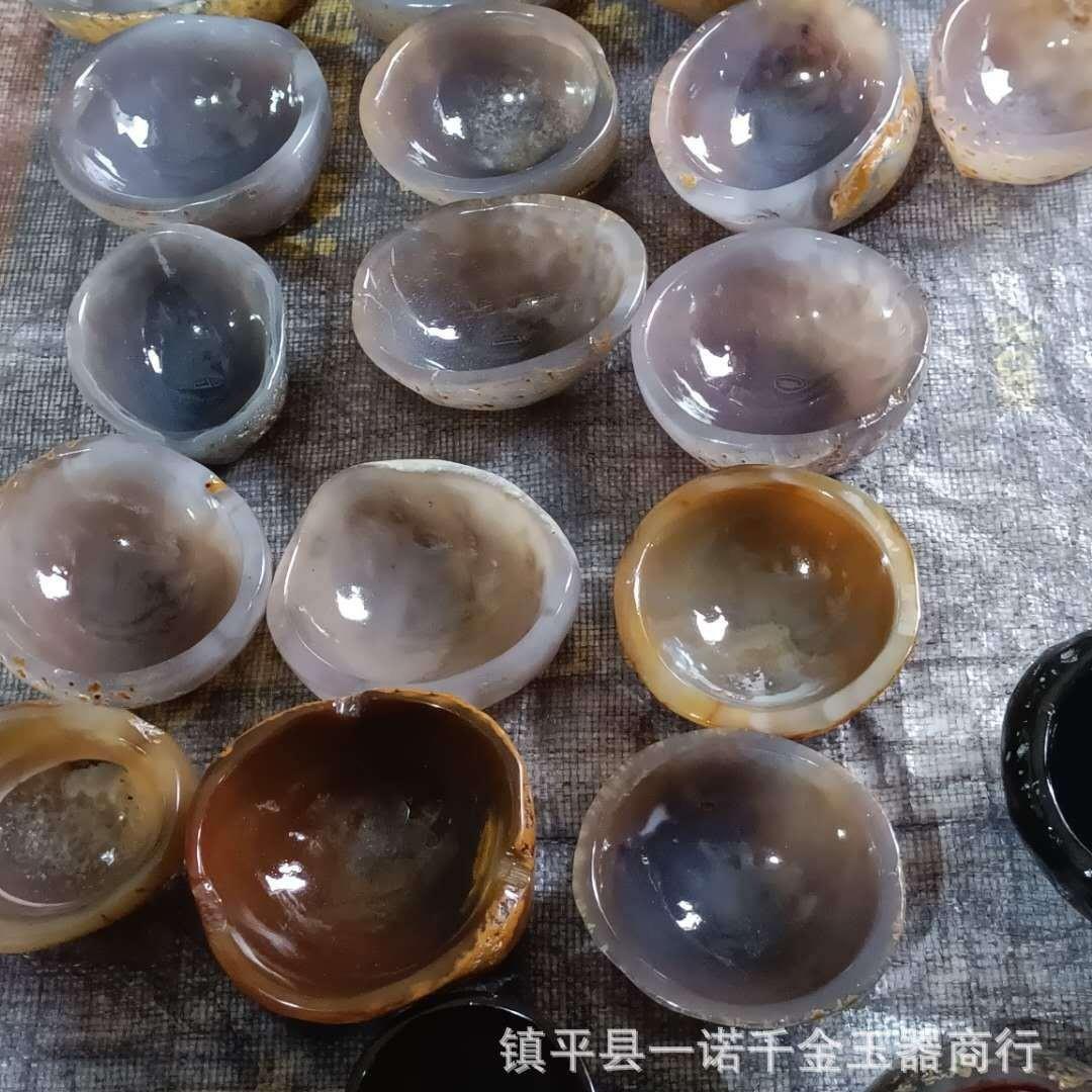 厂家玉髓玛瑙原石酒杯茶碗原皮原色大气玛瑙酒杯茶碗