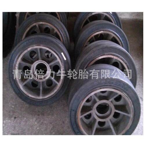徐工XM100铣刨机轮胎720x254x310 660x254x110前后轮实心
