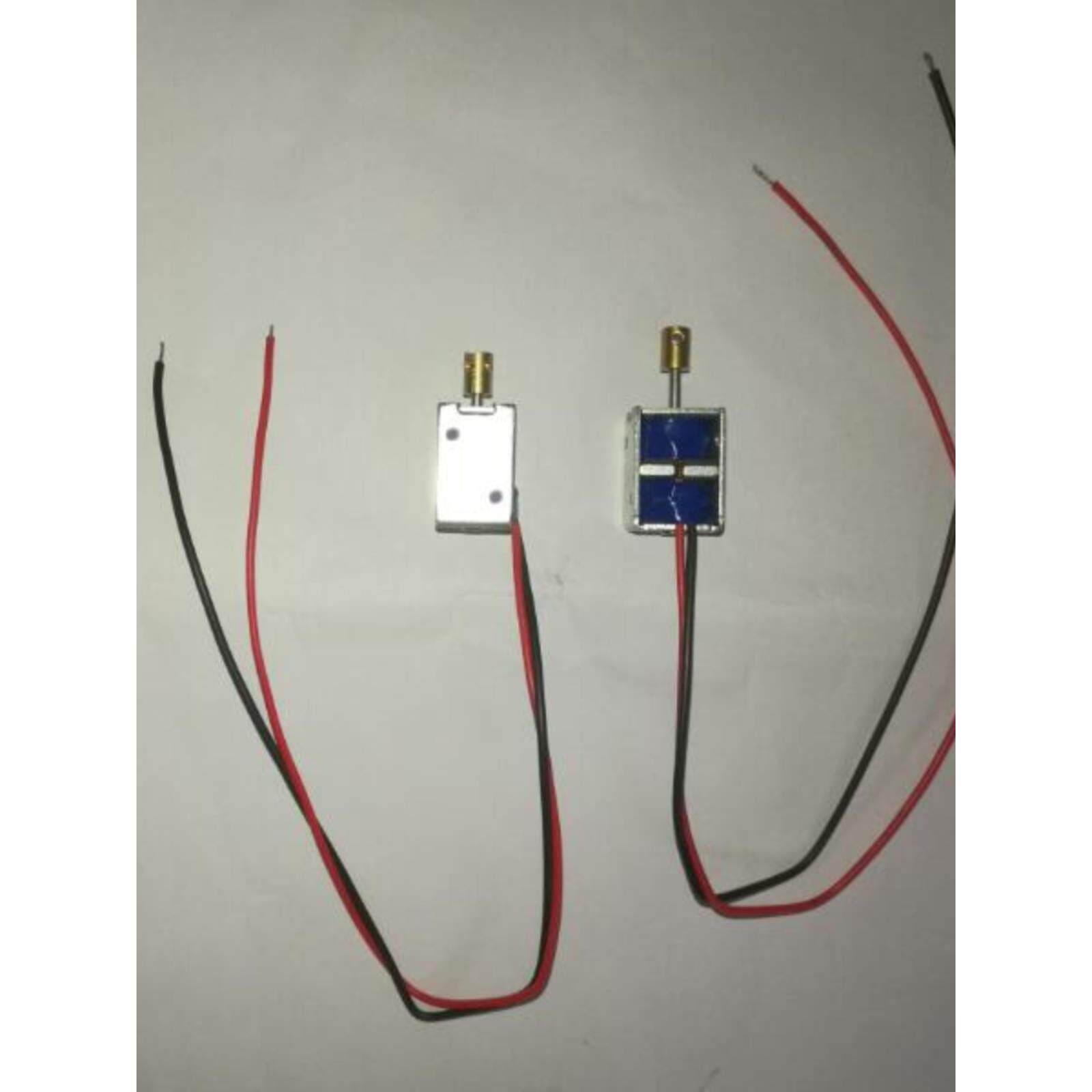 3V5V6V12V直流微型电磁铁双向自保持电磁铁推拉电磁铁行程5MM线圈