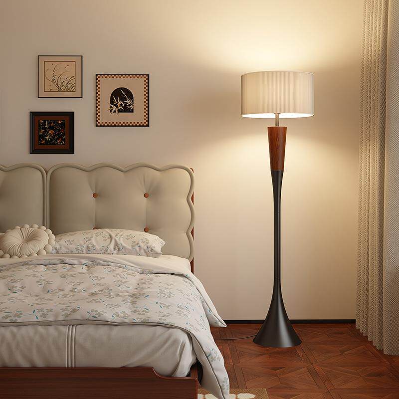 艺术感落地灯客厅设计师沙发旁边高级感时尚大气卧室氛围边几灯