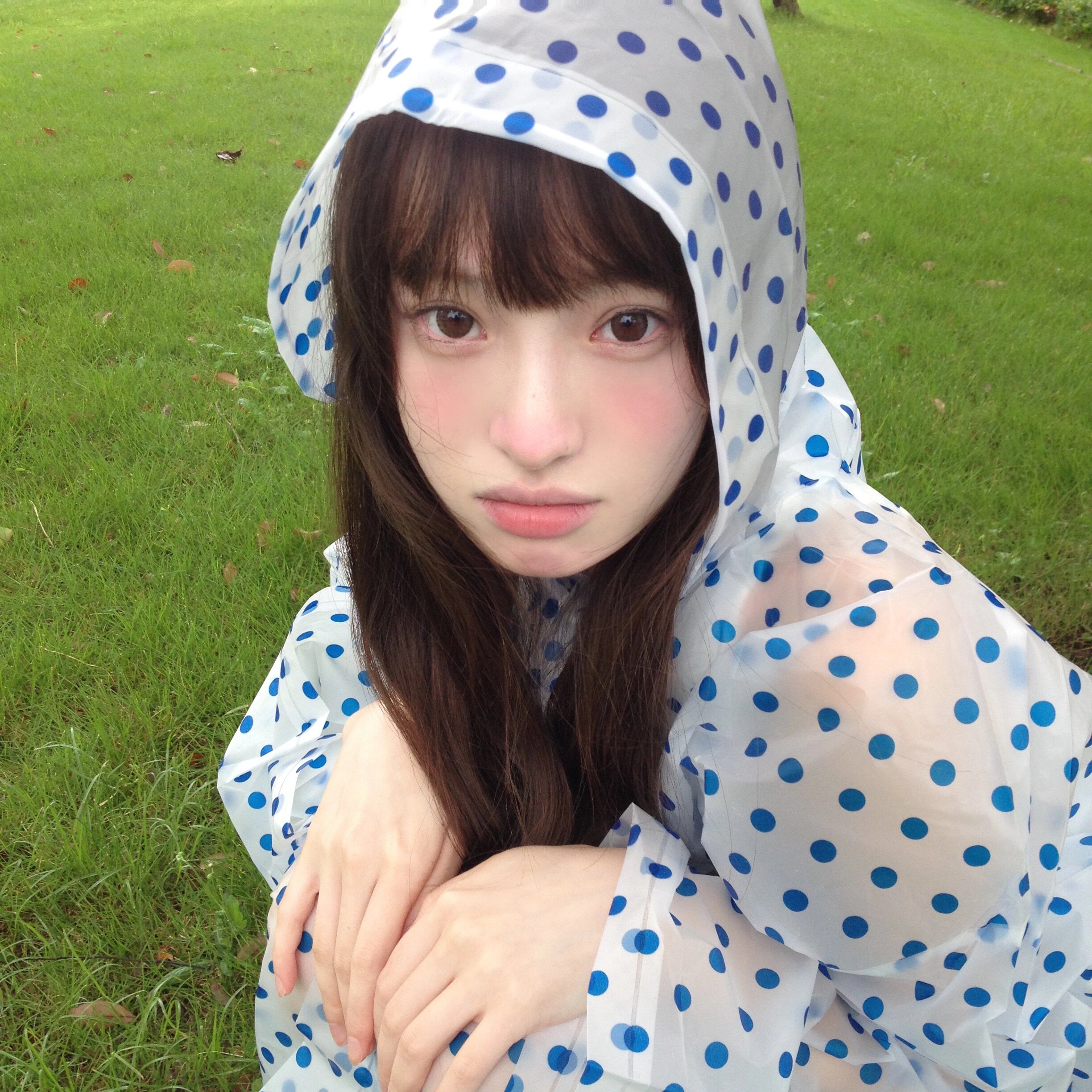 演唱会一次性雨衣成人旅游外穿儿童男女加厚雨披户外登山透明连体