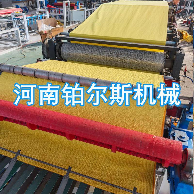 农村创业全自动黄纸压痕折叠一体机卷筒平板泡纸压花烧纸压泡机