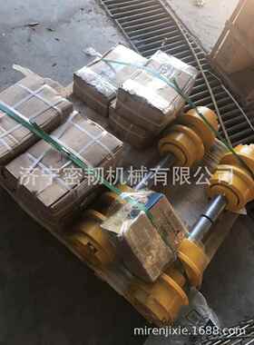 推土机全车配件DH17拖轮总成114H-40-07000