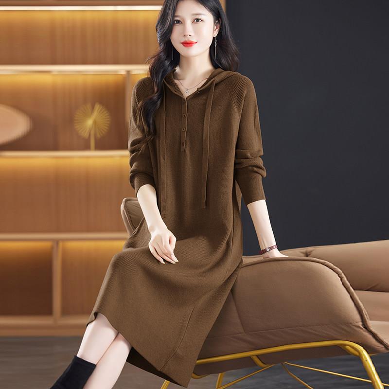 连帽抽绳针织洋装女2026秋冬新款过膝长版毛衣裙慵懒风卫衣裙子