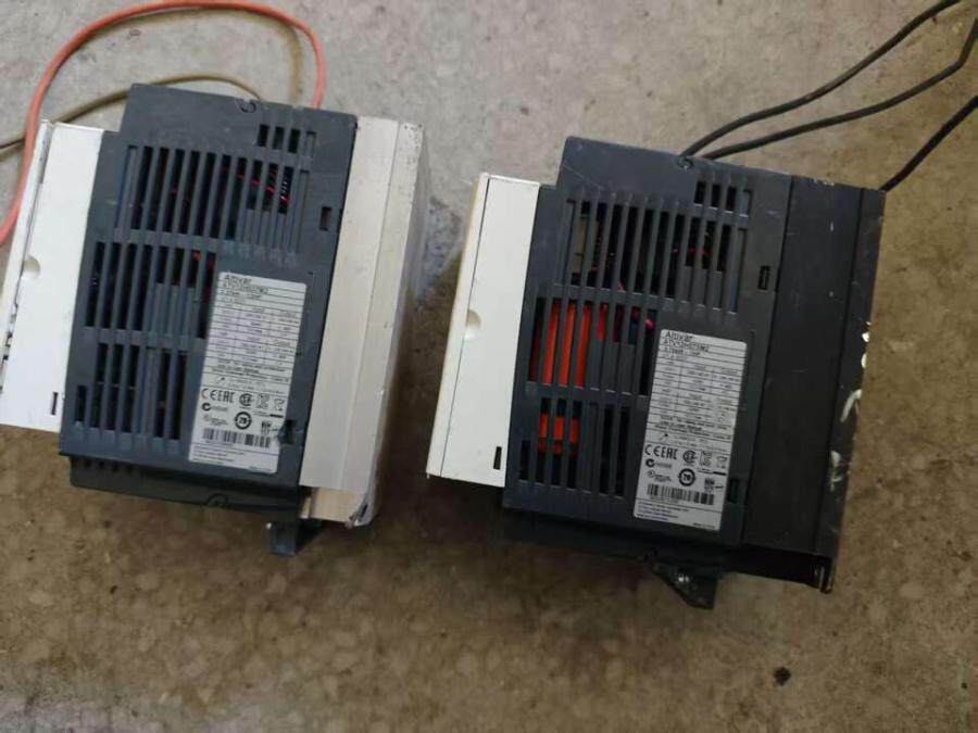 3月25日北京【京械3410】单位淘汰报废处置施耐德变频器两个网络拍卖公告