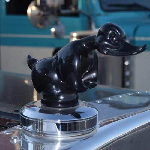 汽车内饰引擎盖摆件愤怒的鸭子Angry Rubber Duck Hood Ornament