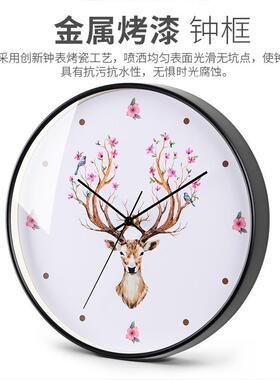 北欧轻奢现代静音挂钟简约客厅卧室圆形石英装饰钟表金属黑色时钟