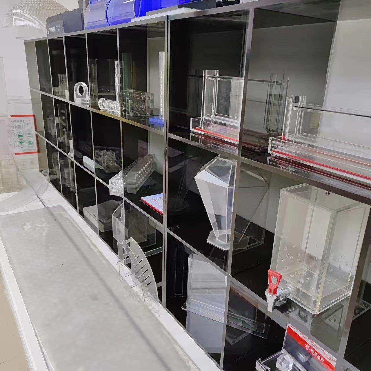 亚克力板生产厂家 有机玻璃制品亚克力展示柜加工厂