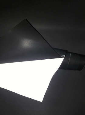 现货批发反光PU皮革 浅银灰色亮银反光皮革 箱包鞋材服装辅料反光