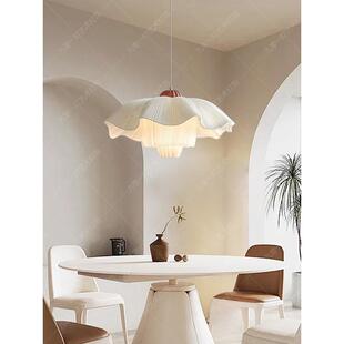 法奶油风餐厅吊灯中感风创意客古厅灯高级浪漫748书房卧室布艺灯