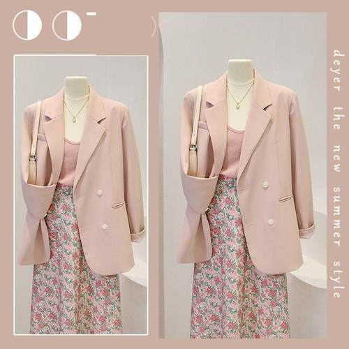今年流行的大码套装是一套完整的2025新款女装西装夹克吊带花裙三