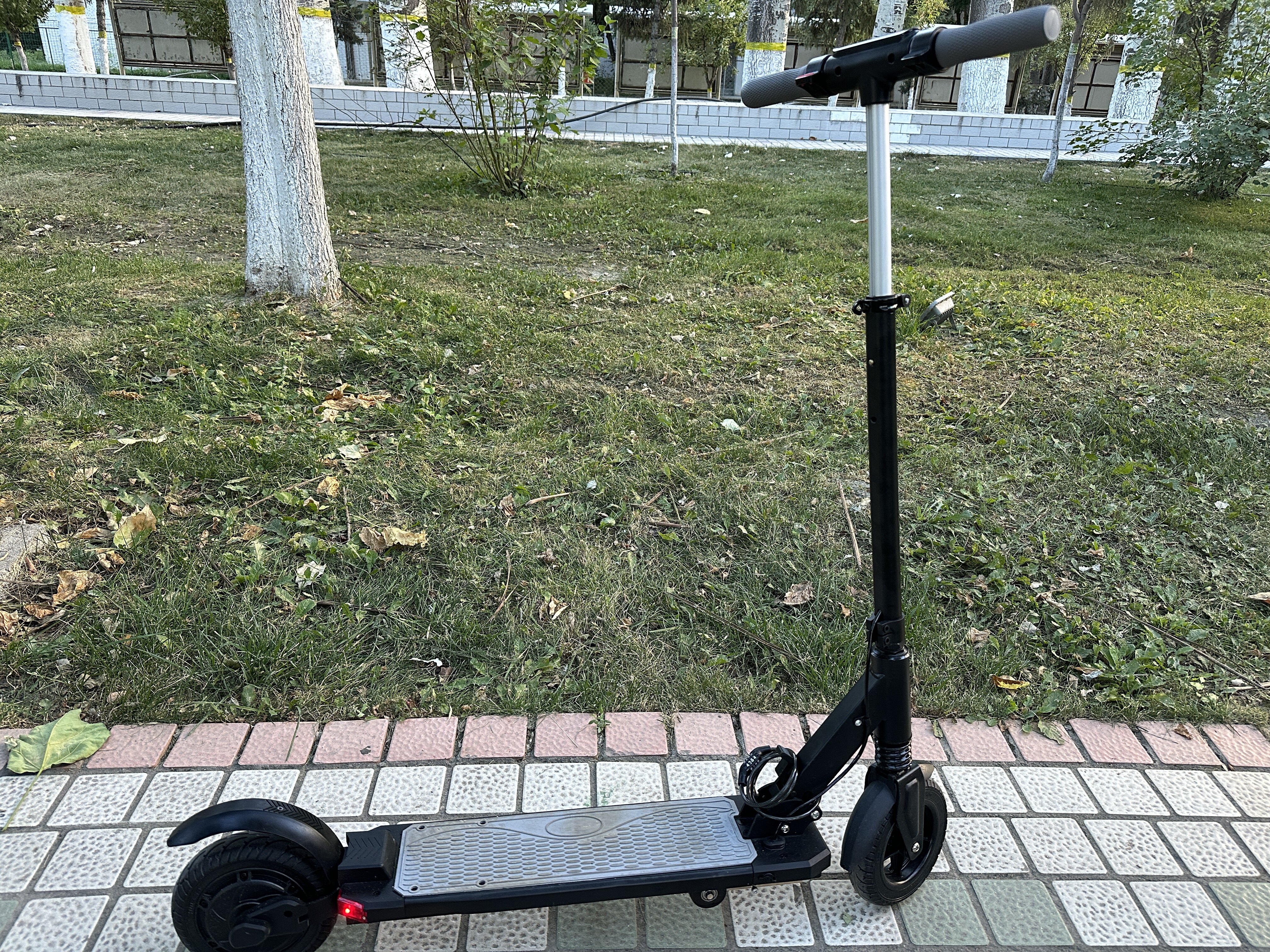 Электросамокат NEXTDRIVE X3: складной городской самокат для взрослых, дальний запас хода, умное приложение photo review