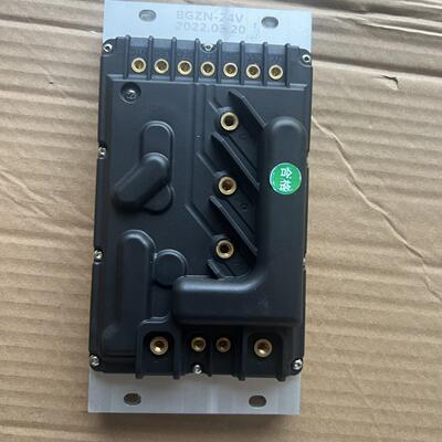 颐尔福T2000压缩机控制器 原厂 颐尔福驻车空调配件