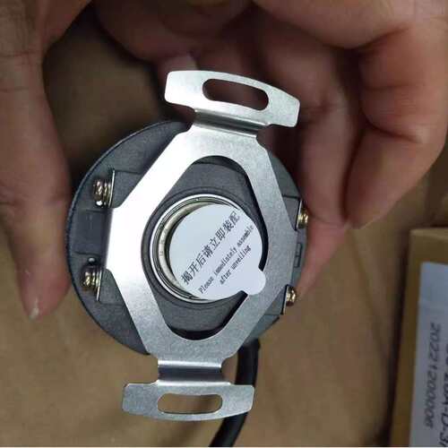 禹衡ZKD-56N-102.4BM-G8-26A-D-3m编码器ZKD-56N1-102.4BM-G8-26A