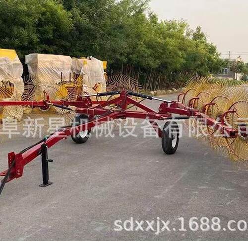 秸秆搂草机60/80齿搂草盘全自动牧草翻堆量晒设备牵引式搂草机