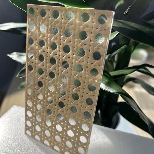 热卖阻燃仿潮有机树脂竹编板仿藤色藤编板装饰装修屏风隔断柜门用