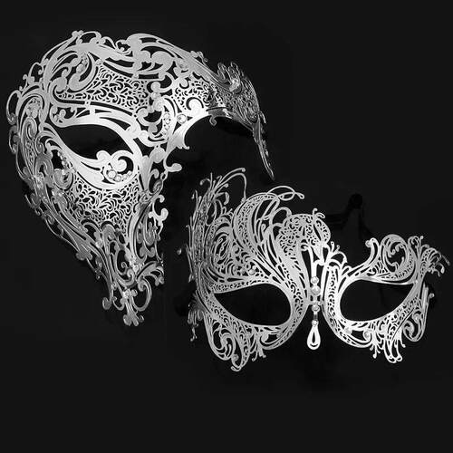 Black Gold Skull Metal Mask Halloween Rhinestone Half Face