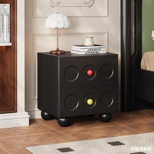 全实木床头柜家用卧室2026新款轻奢高级感创意烤漆简约现代床边柜