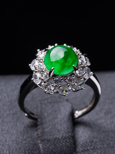 天然真品翡翠正品 水润细腻气质精细冰阳绿阳色精雕蛋面戒指3.45g