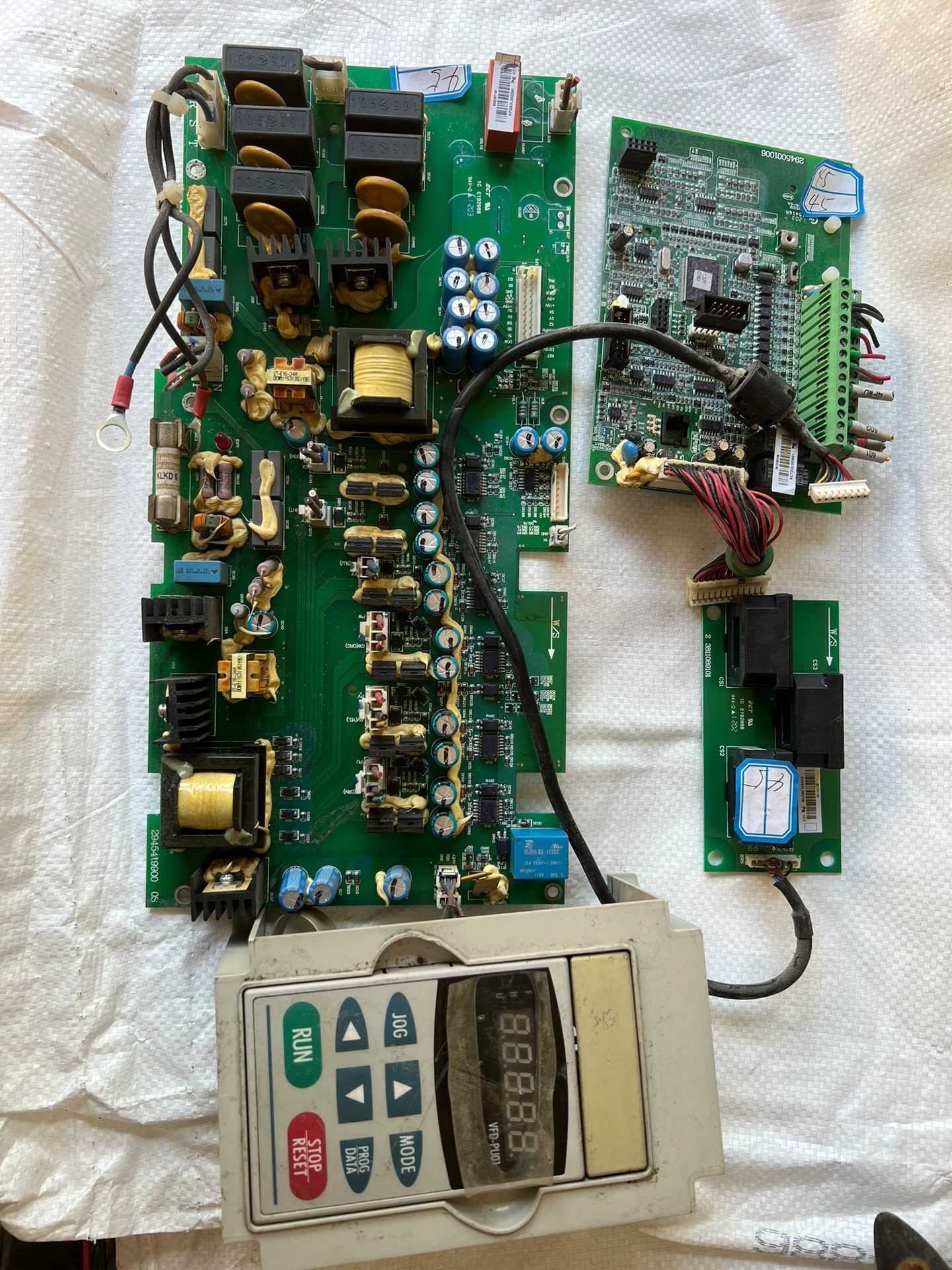 台达VFD-F系列45Kw变频器 VFD900F43C