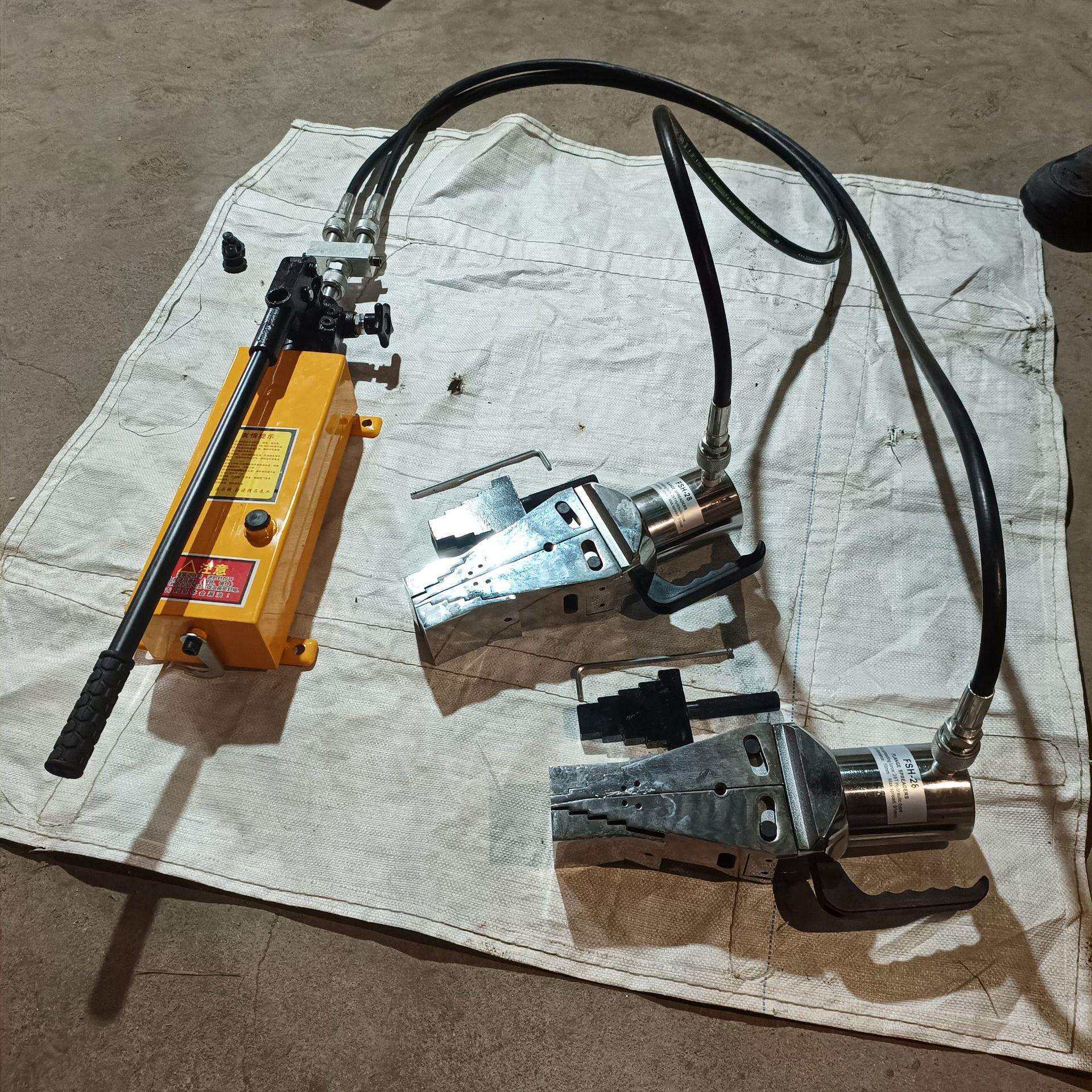 法兰扩张撑开器手动液压法兰分离器 手动泵液压扩撑钳华策FSH-14
