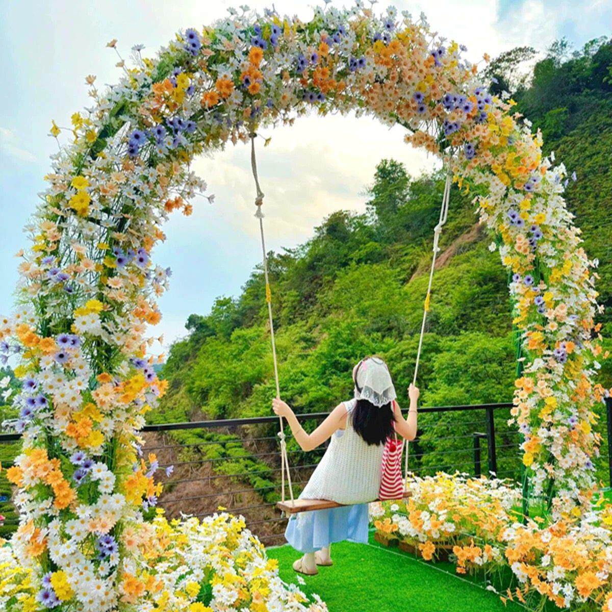 花藤秋千仿真花花艺拱门户外不锈钢吊椅景区花海露营打卡商业美陈