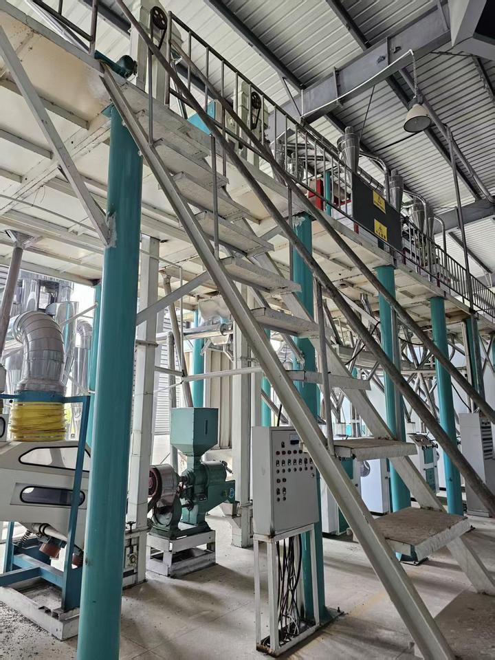 11月19日六盘水重新拍卖卧式内燃三回程燃气蒸汽锅炉、辊式磨粉机网络拍卖公告