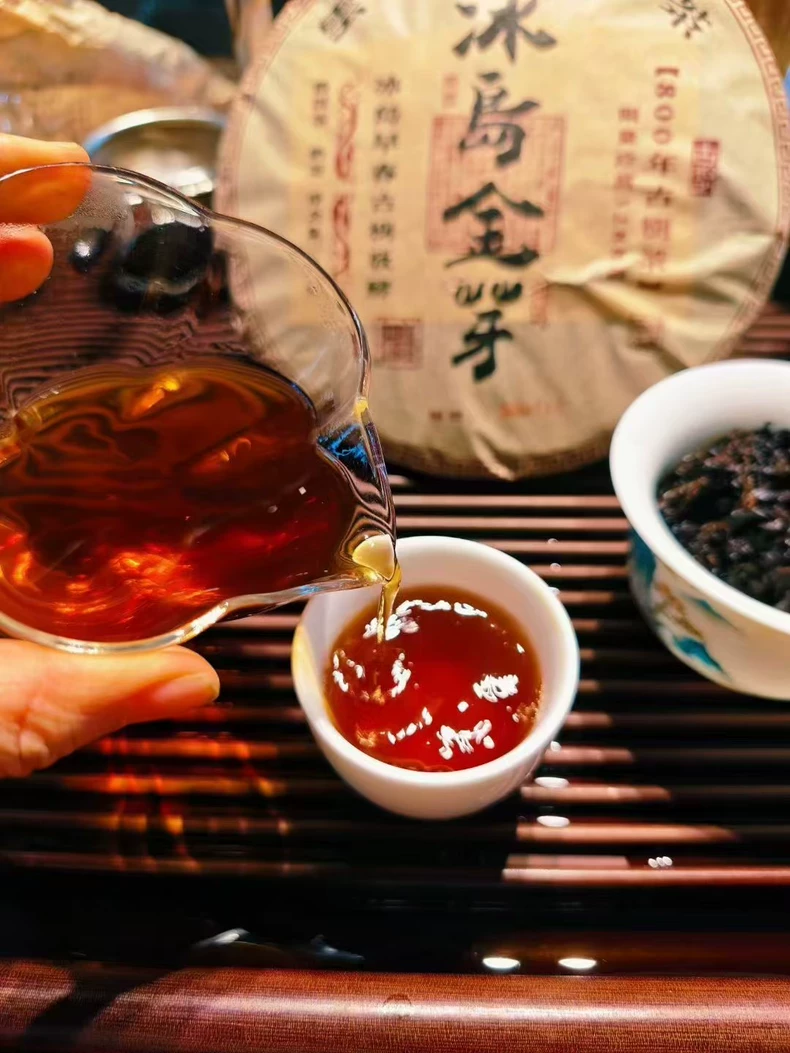 2004年冰島古樹熟茶普洱熟普普洱茶裏外一致口感醇厚濃郁包郵 普洱茶 BUASHOP普洱老茶