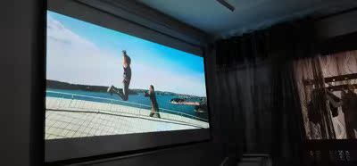 纠结TOUCHJETS1智触版与极米Z6哪个好用?有区别吗?