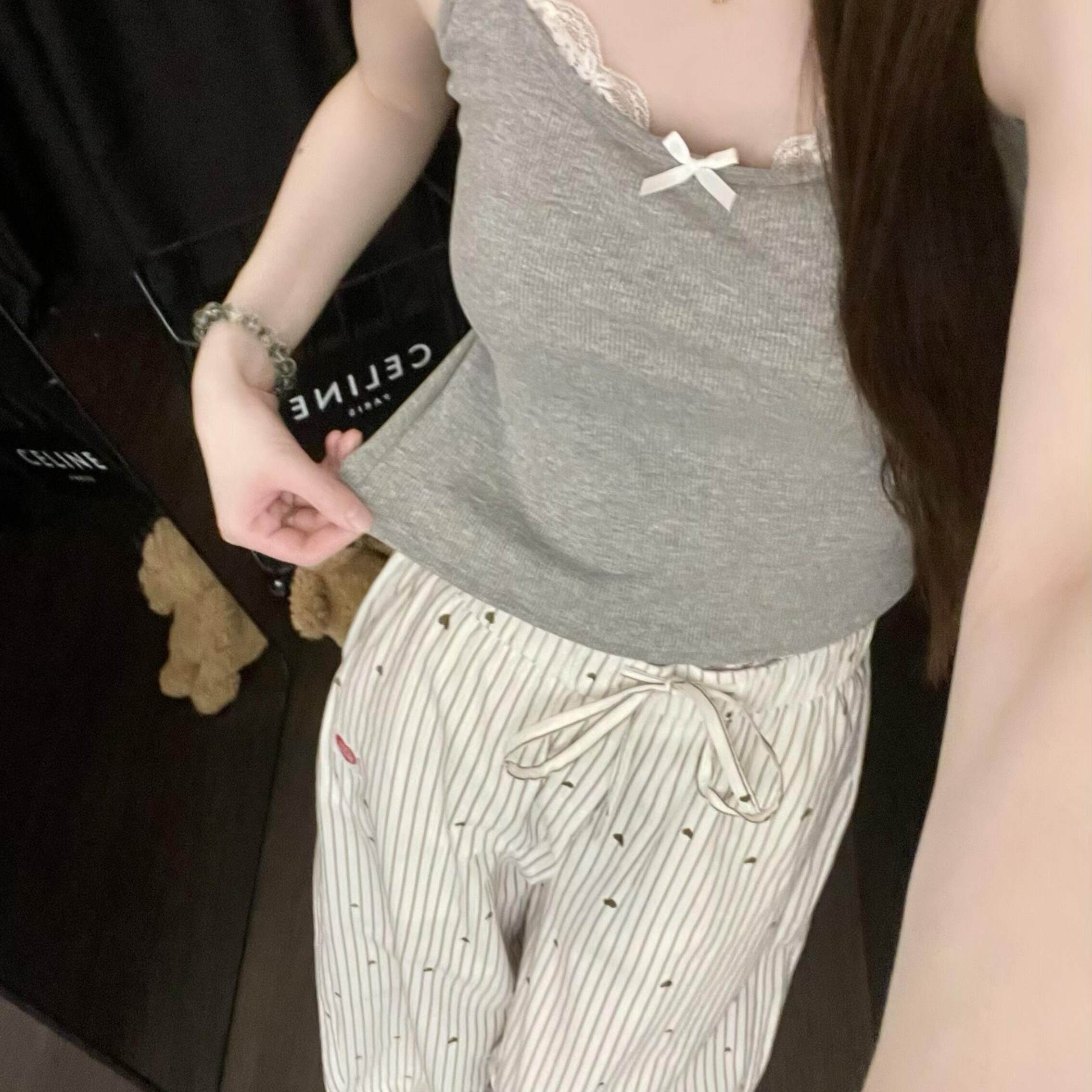 韩系灰调纯欲吊带条纹蕾丝背心睡衣女夏季款修身家居服套装可外穿