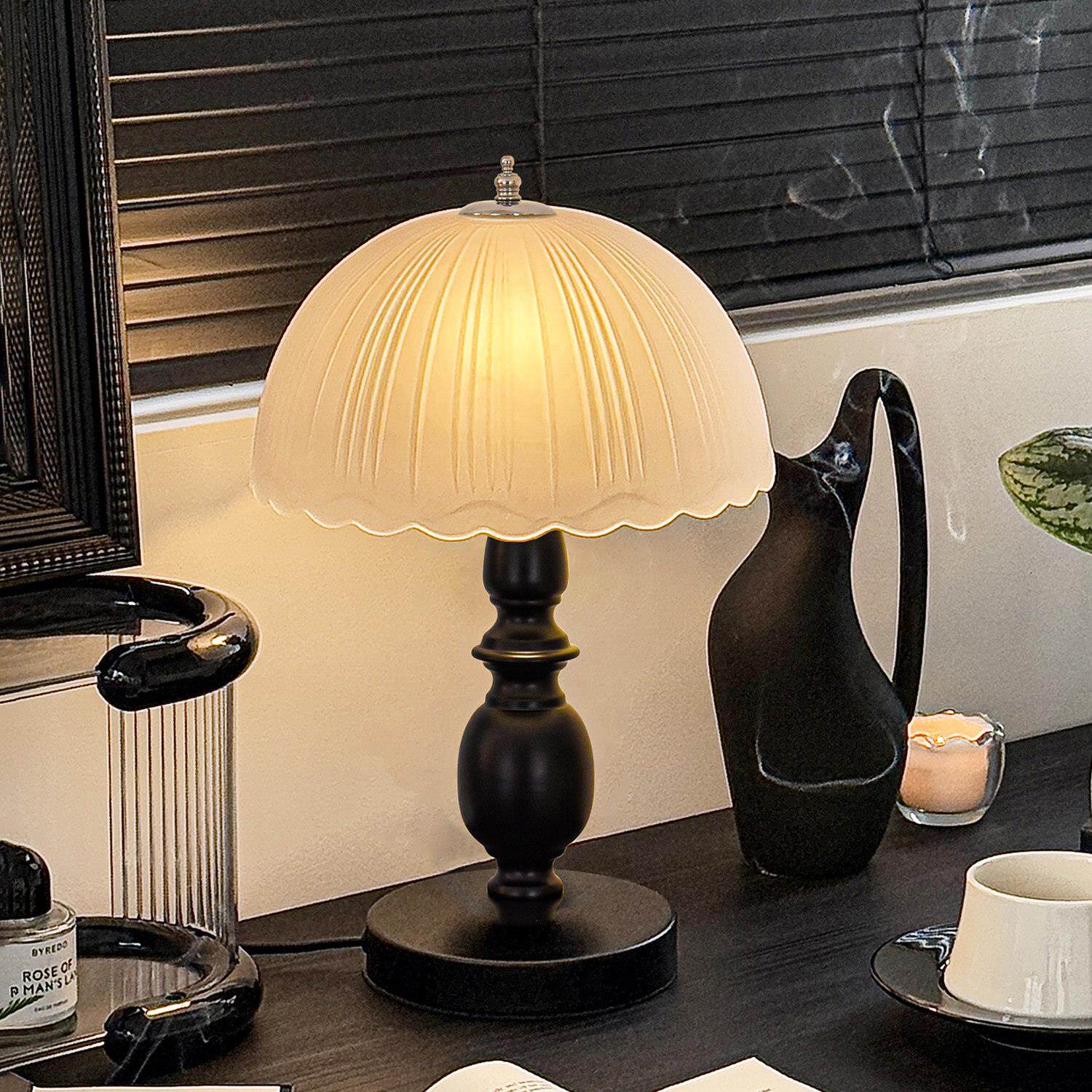 中古台灯覆古卧室床头柜灯侘寂风轻奢高级感2025年新款主卧小夜灯